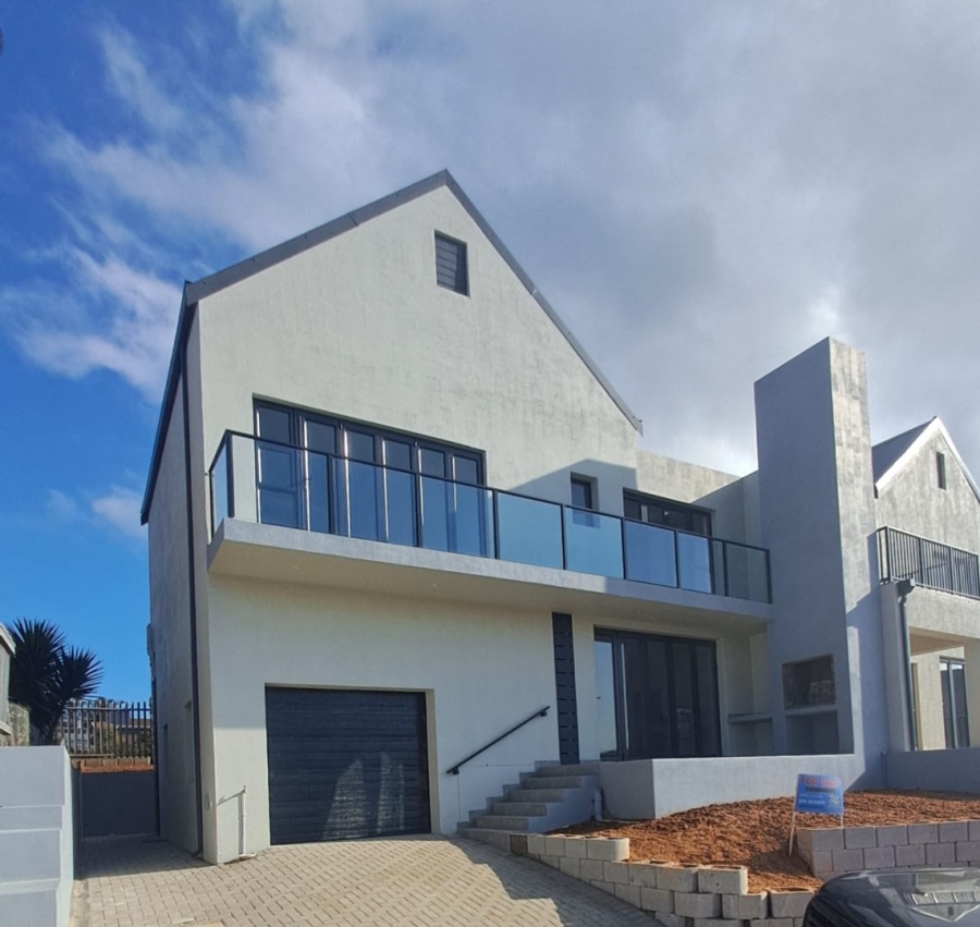 3 Bedroom Property for Sale in Hartenbos Central Western Cape